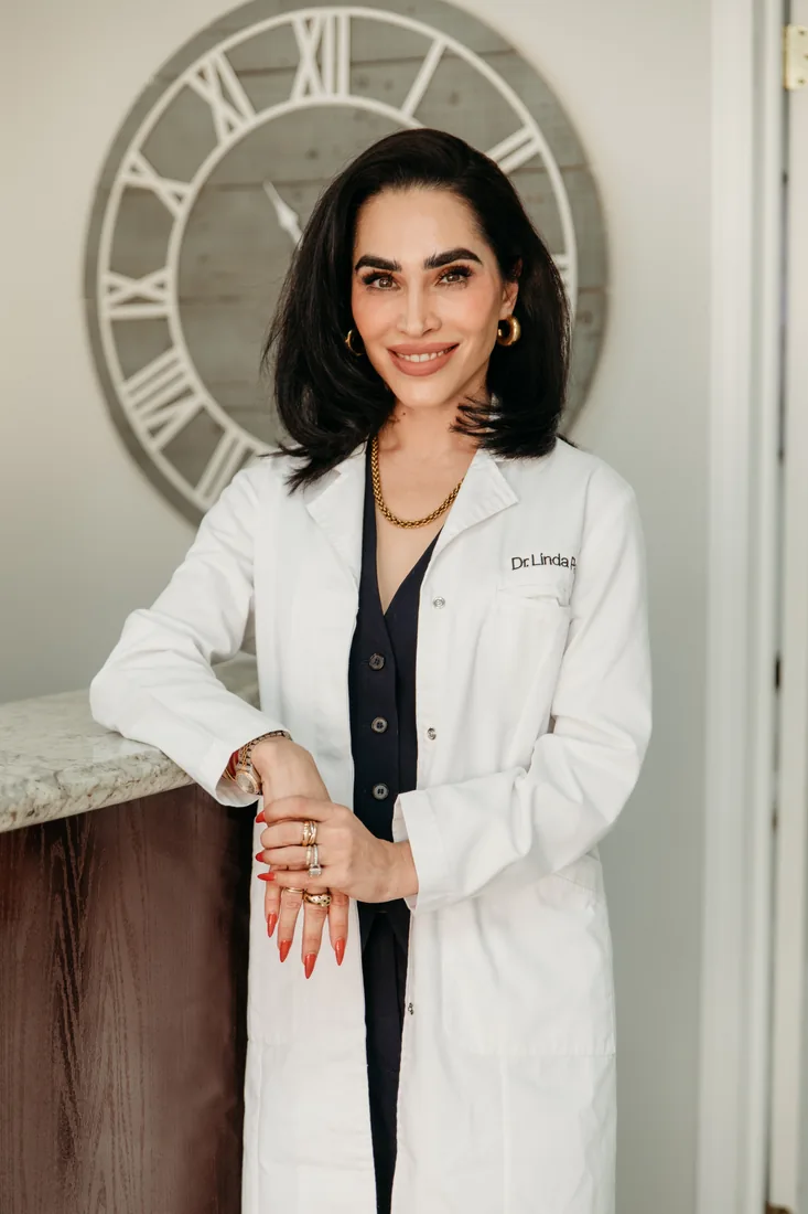 Dra. Linda Parra